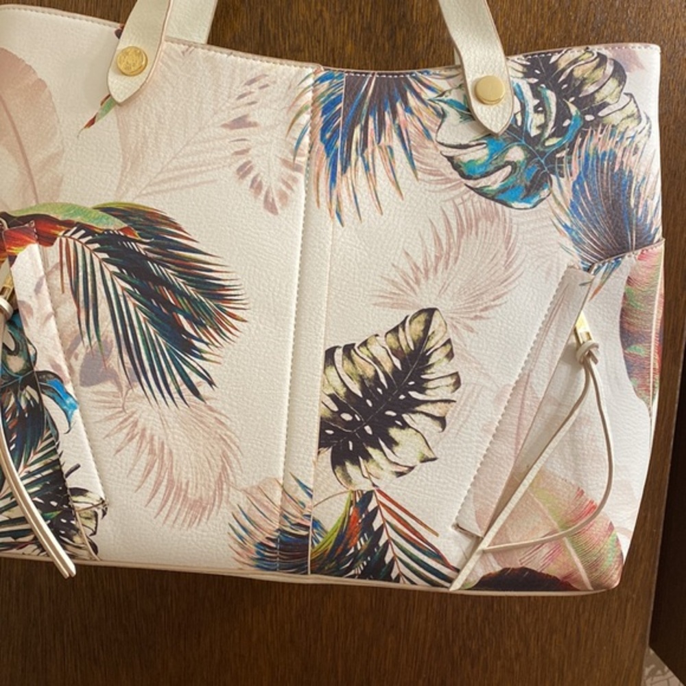 Danielle Nicole tropical tote New no tags